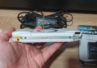 Sony PSP 1000 con cargador y batería