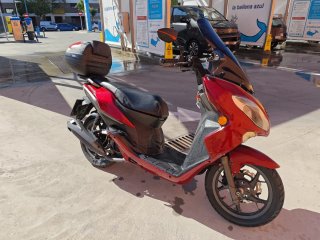 Scooter Keeway City Blade 125, en excelente estado