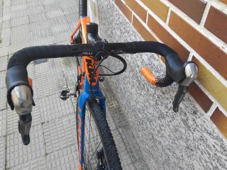 Bicicleta KTM CX Carbono Di2