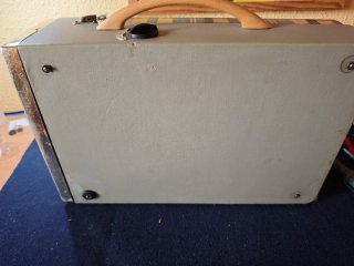 Tocadiscos y radio portátil de maleta