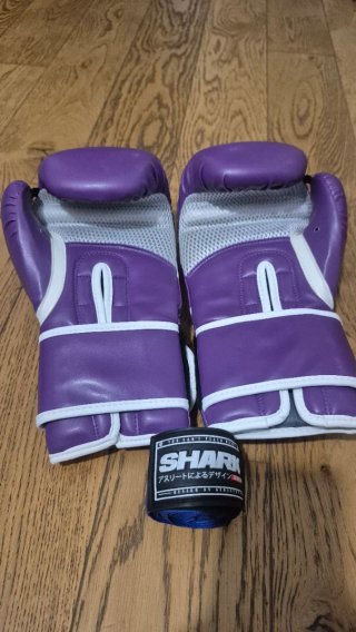 Gloves Shark Boxing Muay Thai Morado 12oz Purple