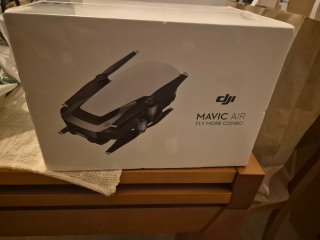 Dron DJI Mavic Air Fly More Combo