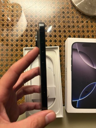 iPhone 16 Pro 256GB