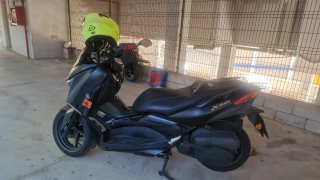 Yamaha XMAX Negra Automática