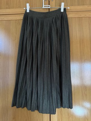 Falda Zara verde caqui Talla L