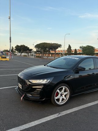 Ford Focus ST Line X