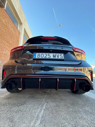 Ford Focus ST Line X