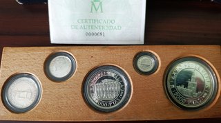 Monedas V Centenario Descubrimiento América
