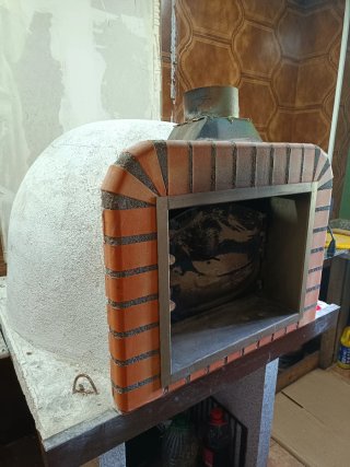 Horno de leña de ladrillo