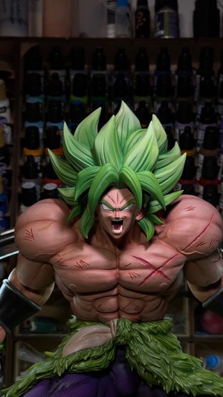 Figura Super Broly