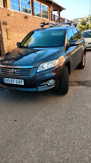 Toyota RAV4 2010