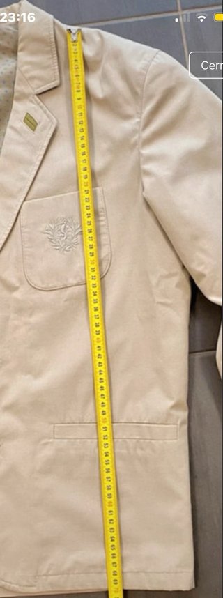 Chaqueta Surpi crema