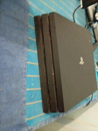 PS4 (PlayStation 4) con GTA V