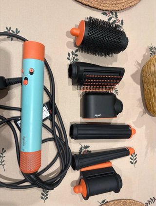 Dyson Airwrap i.d. straight+wavy