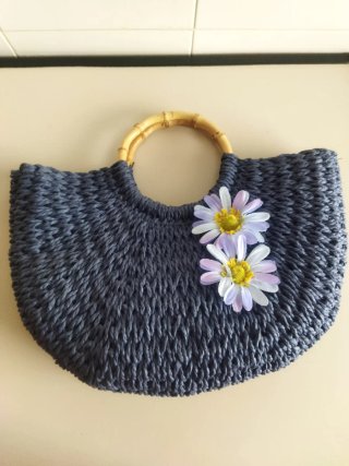 Bolso de mano o capazo con flores vintage