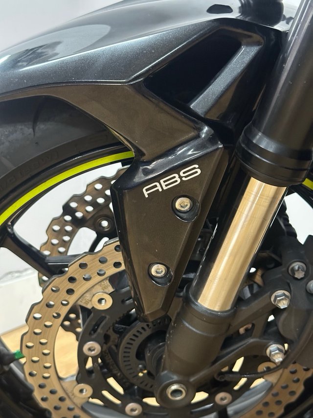 KAWASAKI Z900 PERFORMANCE A2