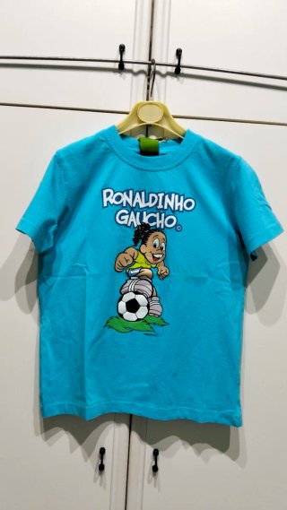 Lotto 2 T-shirt Ronaldinho Gaucho bimbo 8 anni