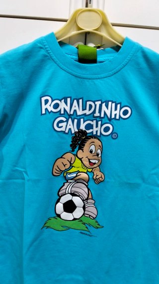 Lotto 2 T-shirt Ronaldinho Gaucho bimbo 8 anni