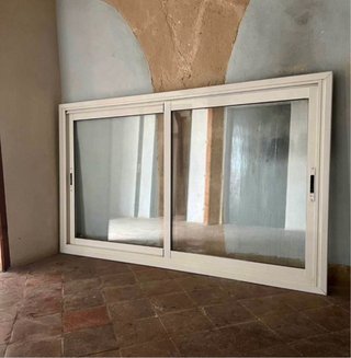 Ventana corredera aluminio blanca