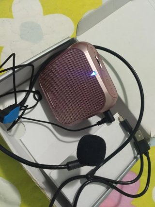 Amplificador de voz Rolton rosa