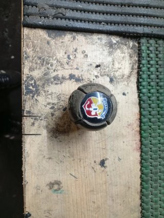 Pomo Abarth de piel para Restaurar