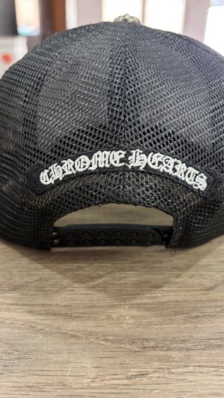 Gorra Chrome Hearts Blanca y Negra