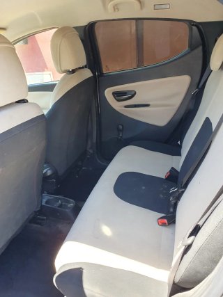 BYD lancia 2015