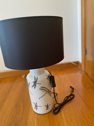 LÁMPARA DE MESA
