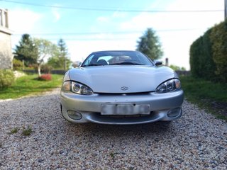Hyundai Coupé 1.6 FX - 116CV, gasolina. 199.800km