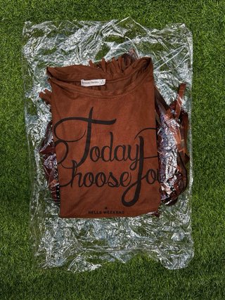 Camiseta y chaleco flecos marrón talla única