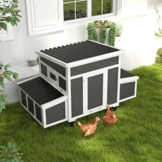 Gallinero de madera.
