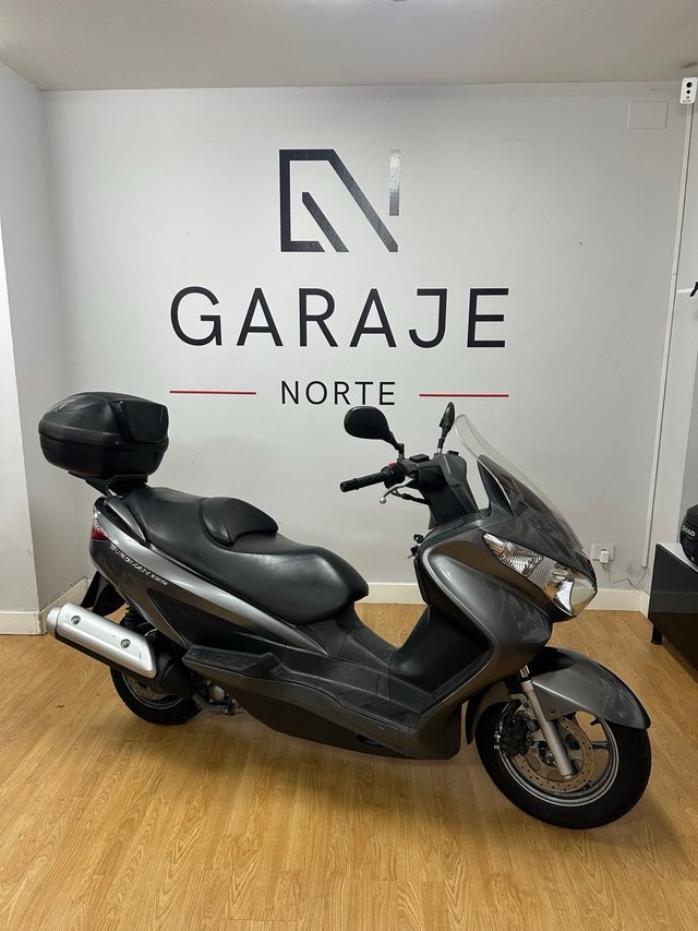 SUZUKI BURGMAN 125