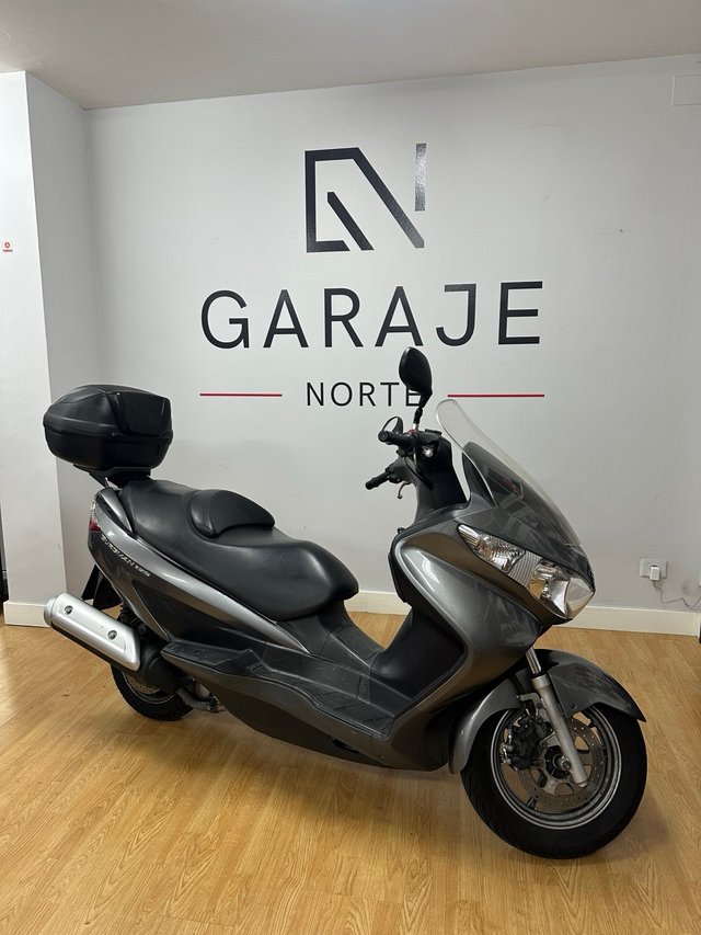 SUZUKI BURGMAN 125