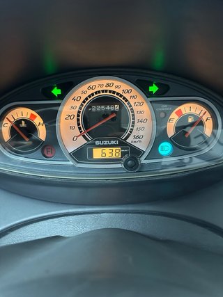 SUZUKI BURGMAN 125