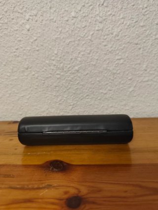 Funda rígida gafas de sol Hugo Boss