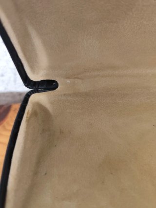 Funda rígida gafas de sol Hugo Boss