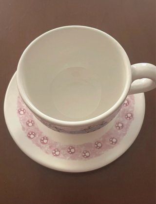 tazza e piattino abbinati