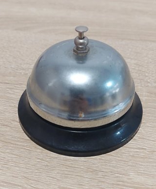 Timbre de hotel metálico