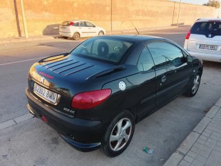 206 techo eléctrico, 100km 24años pero mimado