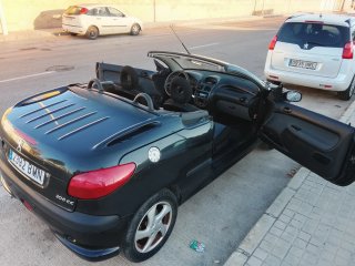206 techo eléctrico, 100km 24años pero mimado