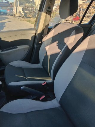 Despiece Renault Clio III 2010