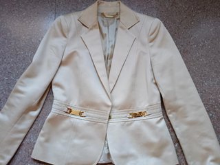 Americana Pedro del Hierro Beige y Oro