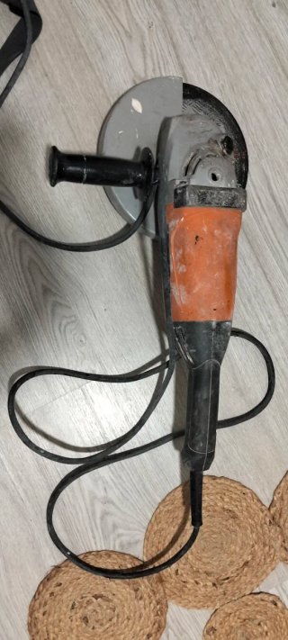 Amoladora AEG