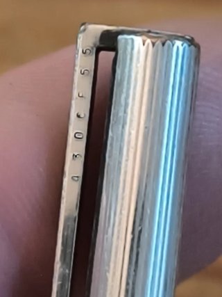 Bolígrafo S.T. Dupont Plateado