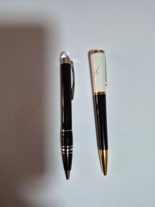 2 Penne Montblanc e 1 Parker Nuove