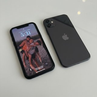 iPhone 11 Negro 128GB + Funda