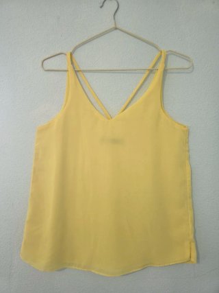 Top Tirantes Amarillo Mantequilla