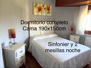 Mueble aparador y espejo salón