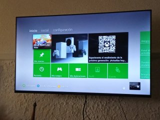 Xbox 360 Kinect y Accesorios