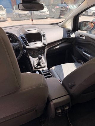 Ford Grand C-MAX 2015